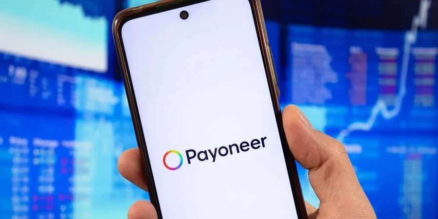 Безпечно отримати, надіслати, зберегти. Payoneer запустить новий функціонал роботи зі стейблкоїнами