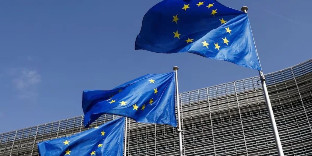 Єврокомісія може скасувати рішення про €10 млрд для Угорщини у 2023 році — Politico