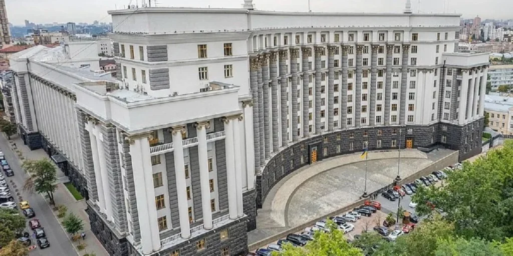Видатки загального фонду держбюджету стрімко зростають — куди йдуть гроші