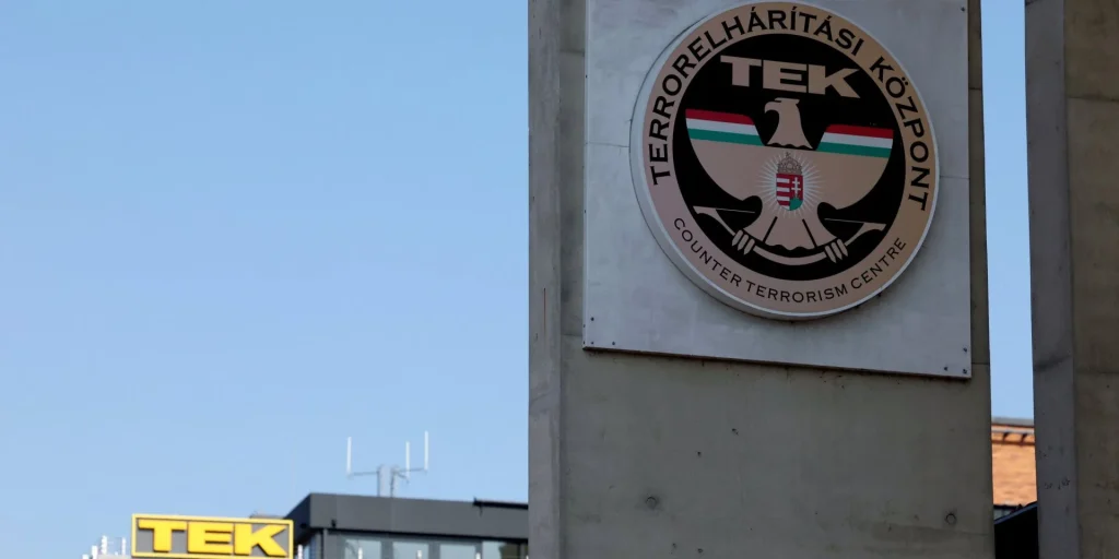 Україна домоглася звільнення семи інкасаторів, яких утримували в Будапешті, вони вже перетнули кордон — Сибіга