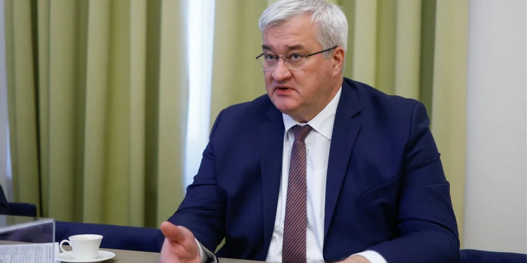 Україна підозрює російський слід у затриманні інкасаторів Ощадбанку в Угорщині — МЗС