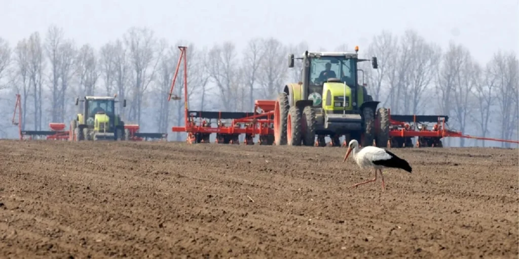 До уваги аграріїв. ПроКредит Банк розпочав фінансування купівлі сільгосптехніки на нових умовах — деталі