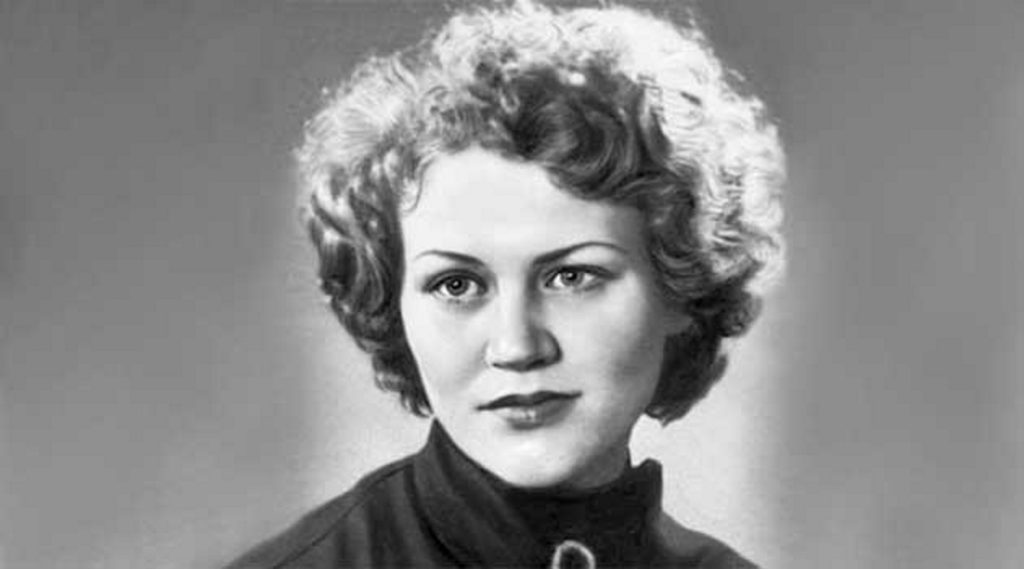 Ліна Костенко Біографія: життя, творчість та вплив на українську літературу