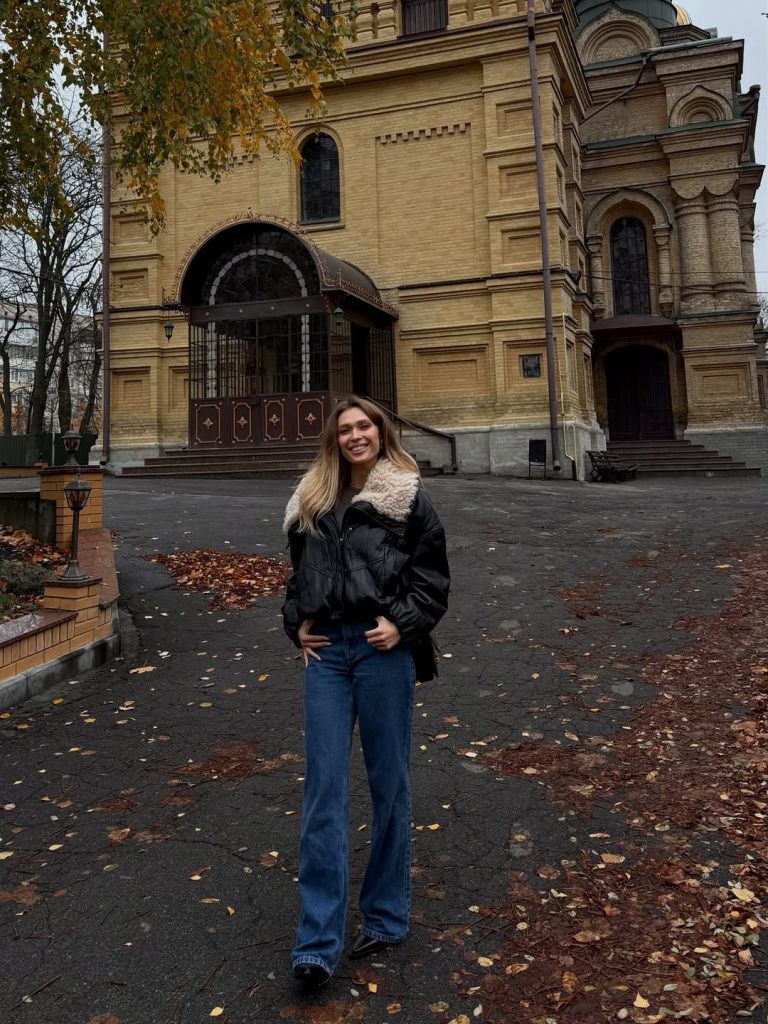 Олена Світлицька Особисте Життя: Подробности Биографии и Карьеры