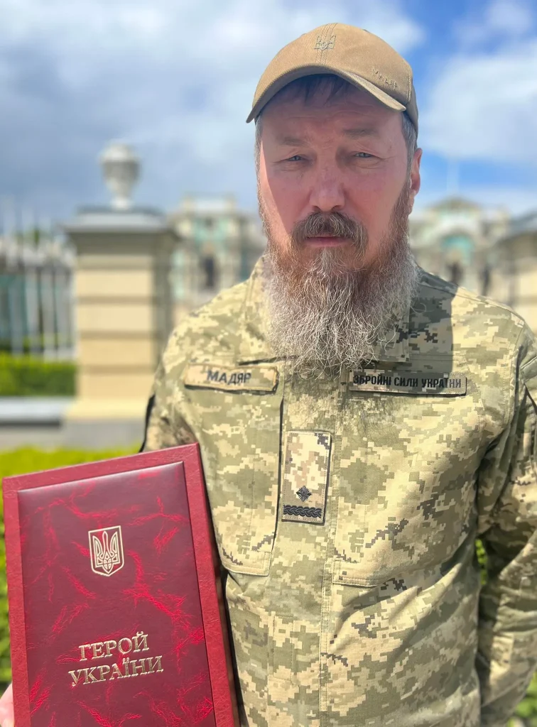 Мадяр Биография: подробный обзор жизни, карьеры и личных достижений