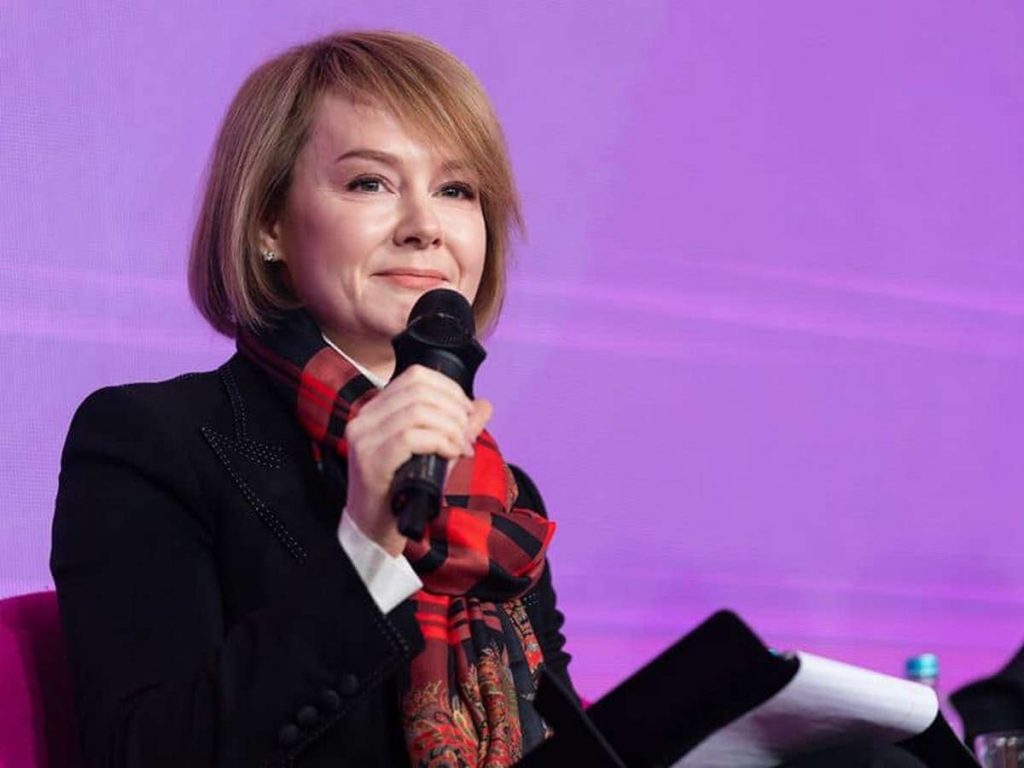Лана Зеркаль Родители: Семейные Корни и Влияния на Жизнь