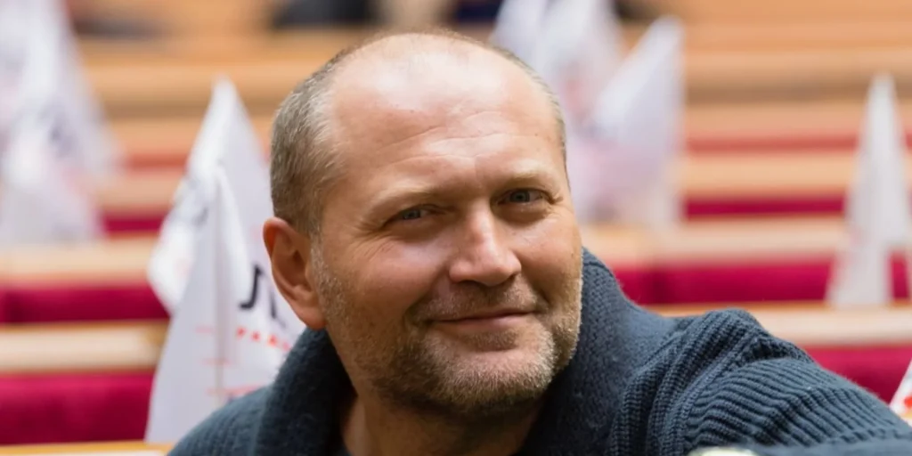 Ощадбанк був переконливішим. Суд Відня зобов’язав Березу видалити звинувачення в «угорській справі»