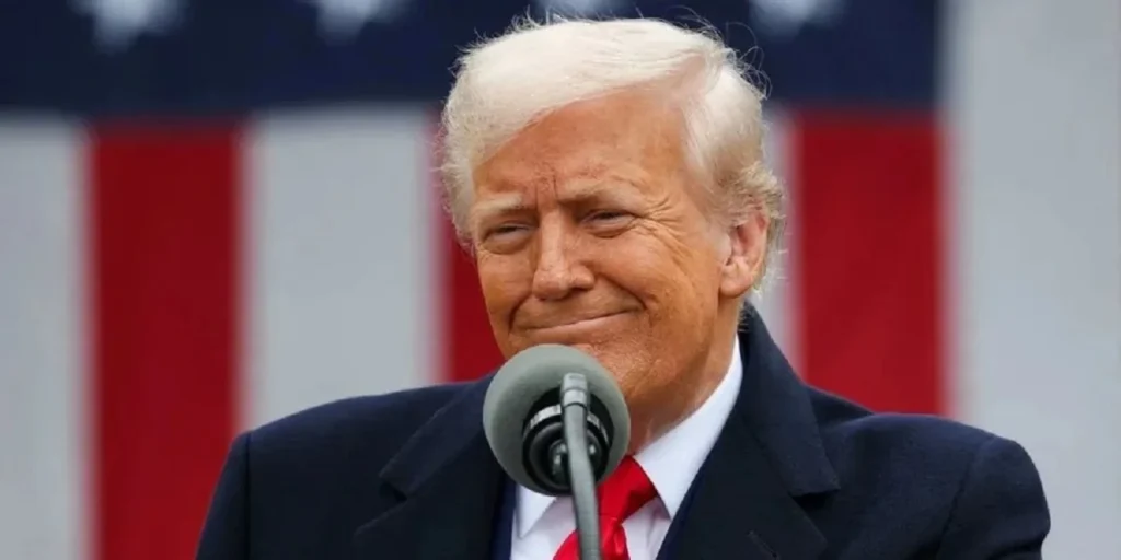 Більше жодних аудитів. Мін’юст США дав Трампу довічний імунітет від податкових перевірок
