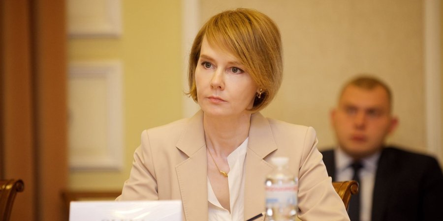 Лана Зеркаль Родители: Семейные Корни и Влияния на Жизнь