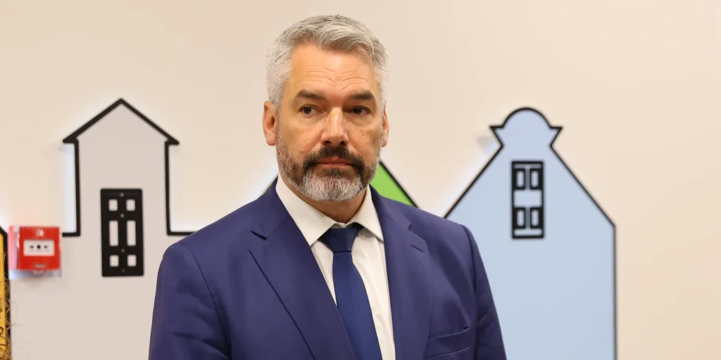 Відновлення попри війну. Віцепрезидент ЄІБ Карл Негаммер про 50 млрд євро для України, нове житло та інвестиції – інтерв’ю