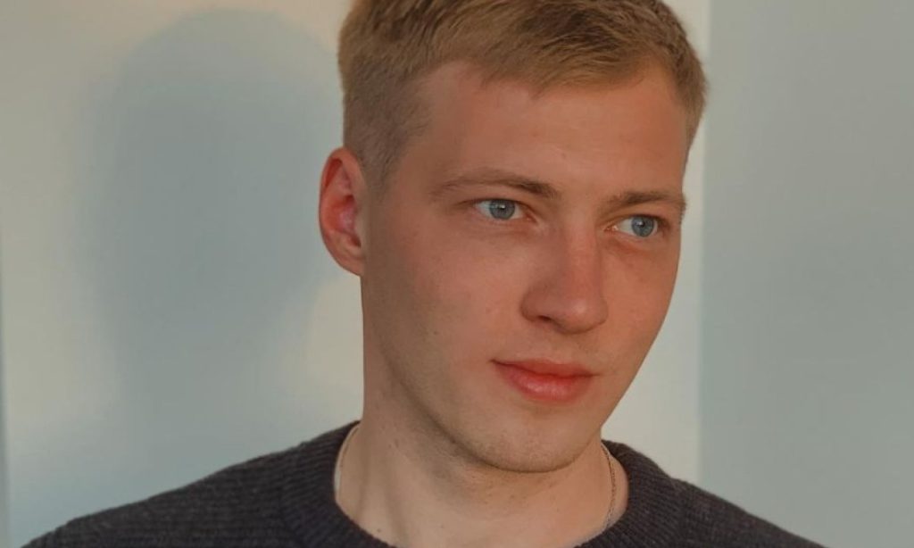 Григорій Бакланов - Актор Батьки: путь к успеху и личные грани