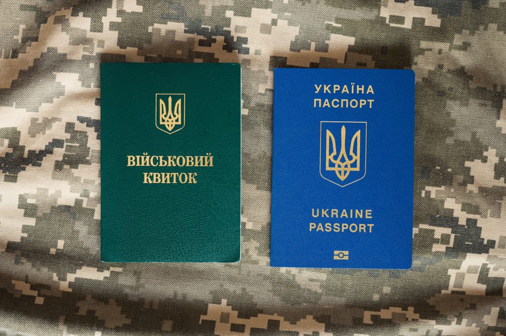 Бронювання українців замість найму мігрантів: петиція зібрала необхідні голоси