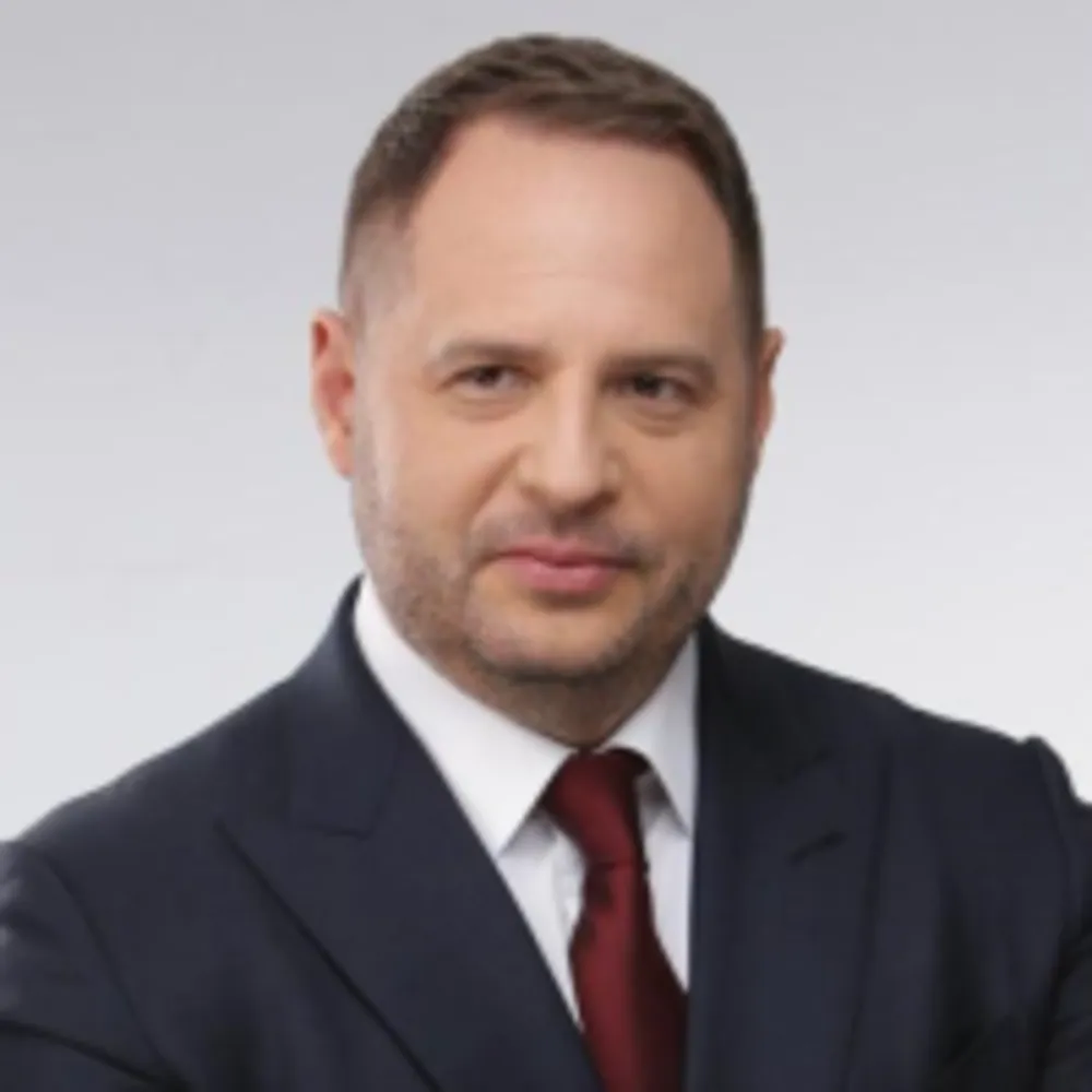 Андрій Єрмак Національність: подробная биография и карьера