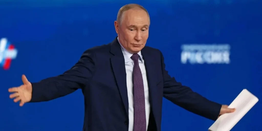 Путін загнав Росію в боргову пастку. Війна проти України остаточно добиває економіку агресора