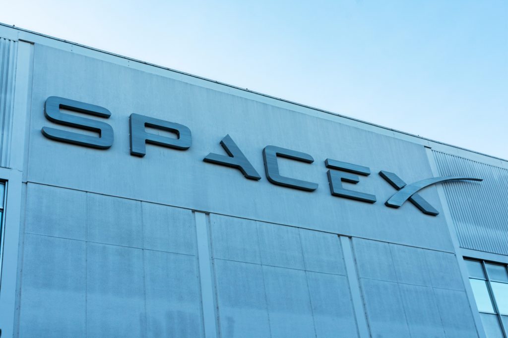 Лістинг SpaceX: як криптобіржі вже торгують компанією, яка ще не вийшла на ринок
