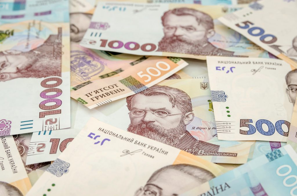 Продовження 50% податку на прибуток: банки назвали наслідки для економіки