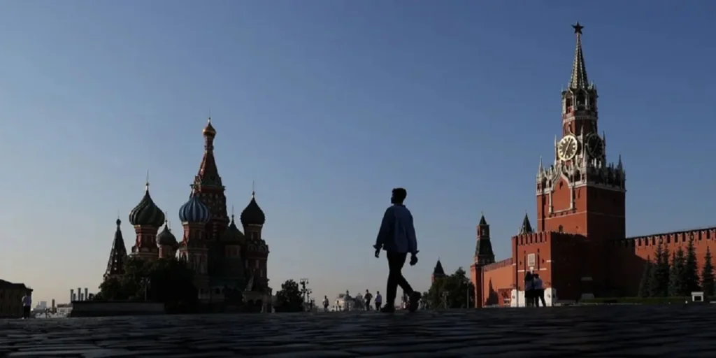Путін готує нові податки. Російським регіонам наказали закрити бюджетні дірки