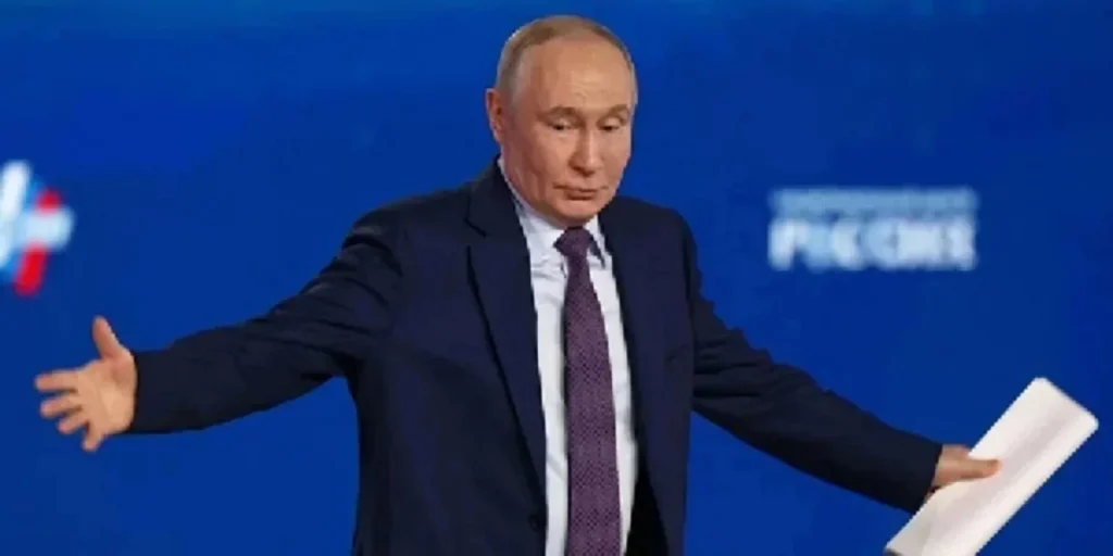 Щоб поповнити «скарбничку» Путіна. Мінфін РФ третій місяць поспіль купуватиме валюту та золото