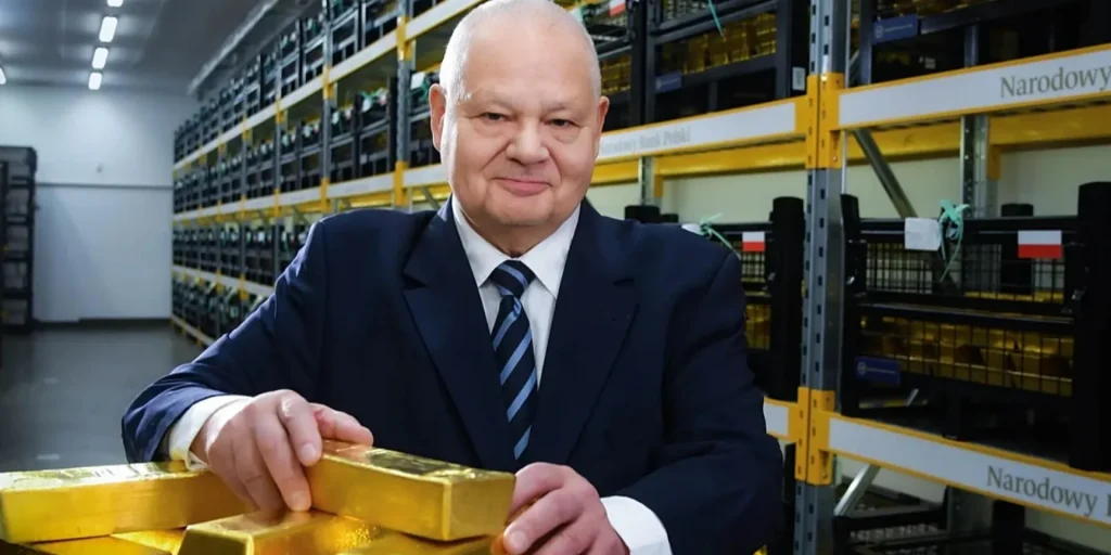 Засліплені блиском. Як Польща перетворюється на фортецю для себе однієї